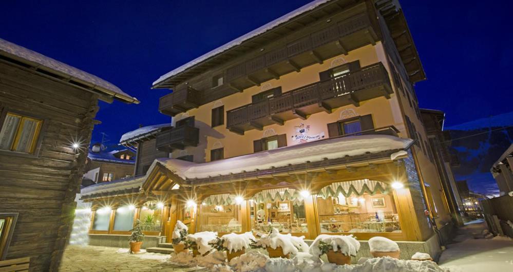 ليفينو Albergo Alpenrose المظهر الخارجي الصورة